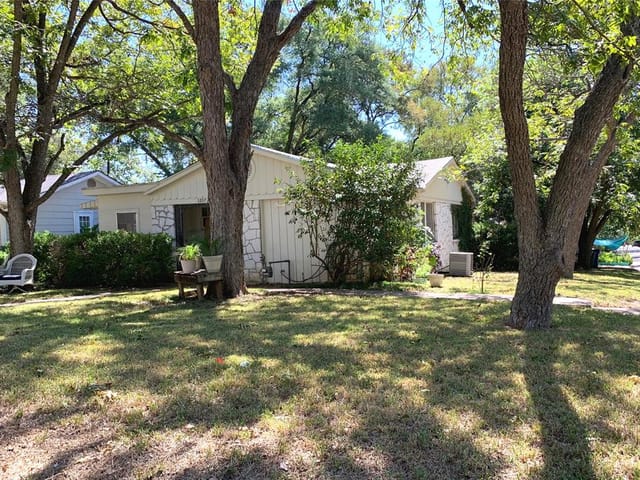 3207 Bridle PATH