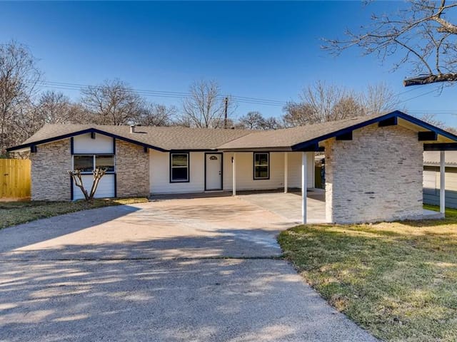 3208 Catalina Dr