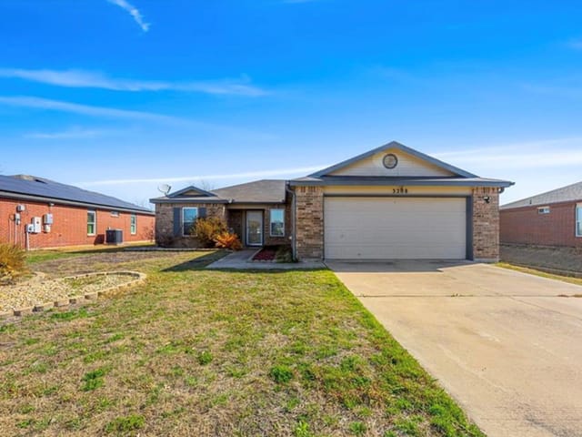 3208 Viewcrest DR