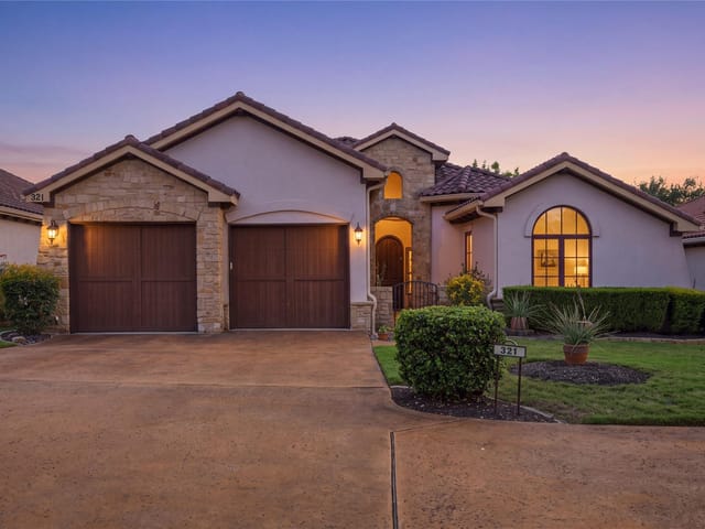 321 Jack Nicklaus DR