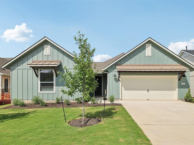 321 Sweeping Sage Ln