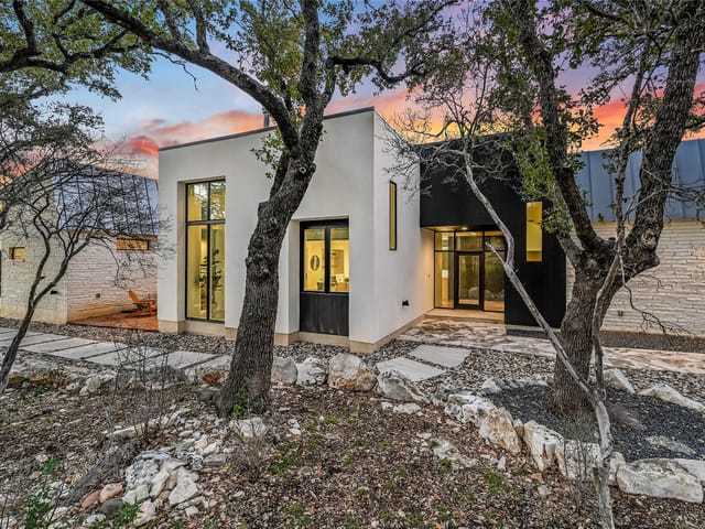 321 Tulley Ct