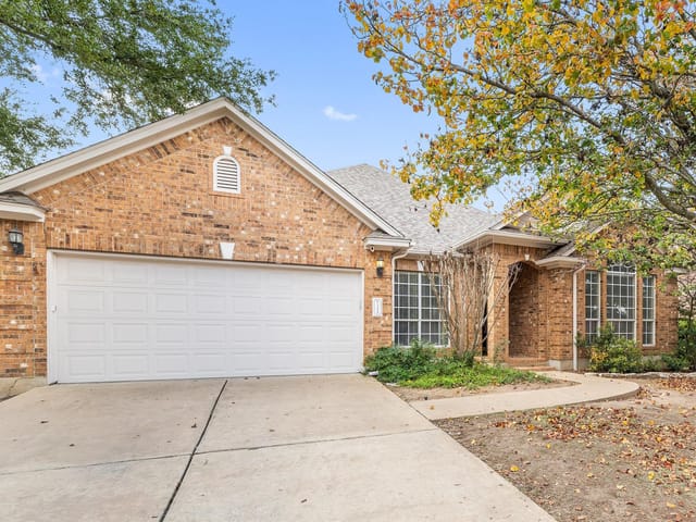 3210 Tehama CT