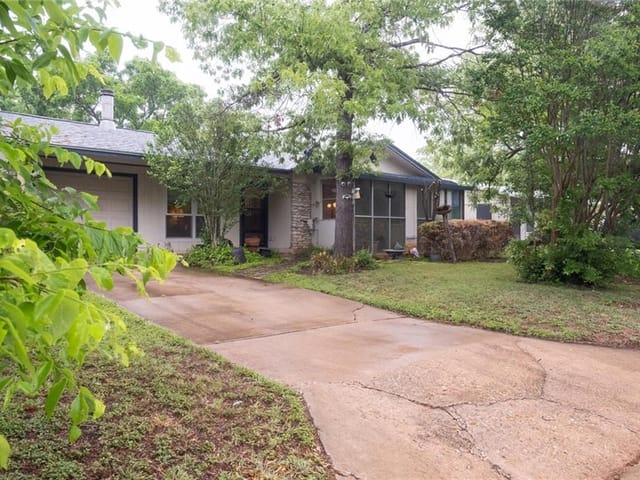 3212 Barton View Dr