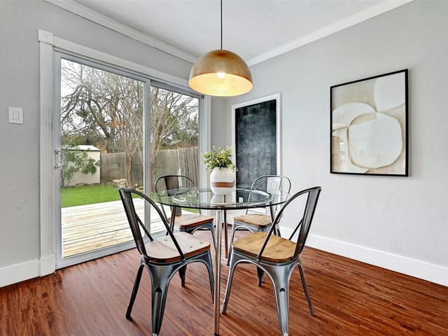 3212 Darnell Dr