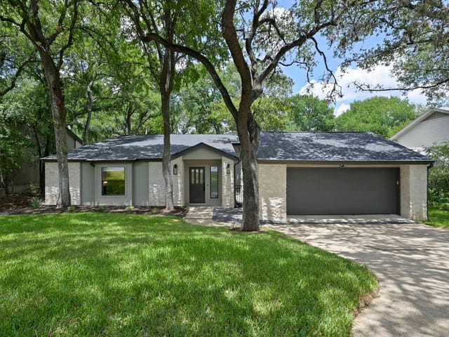 3212 Thousand Oaks Dr