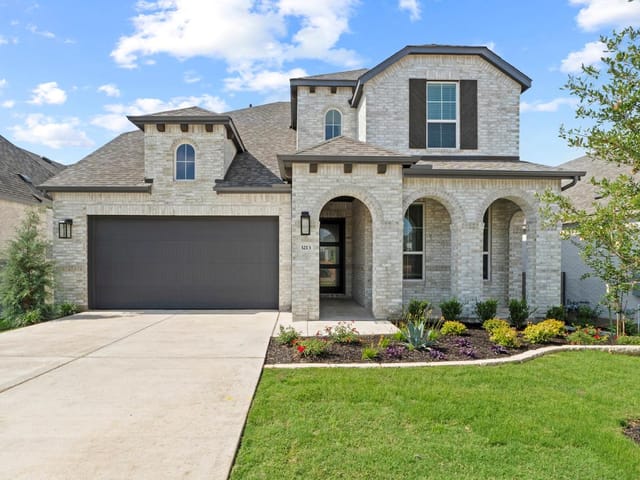 3213  Moon Ridge Rd