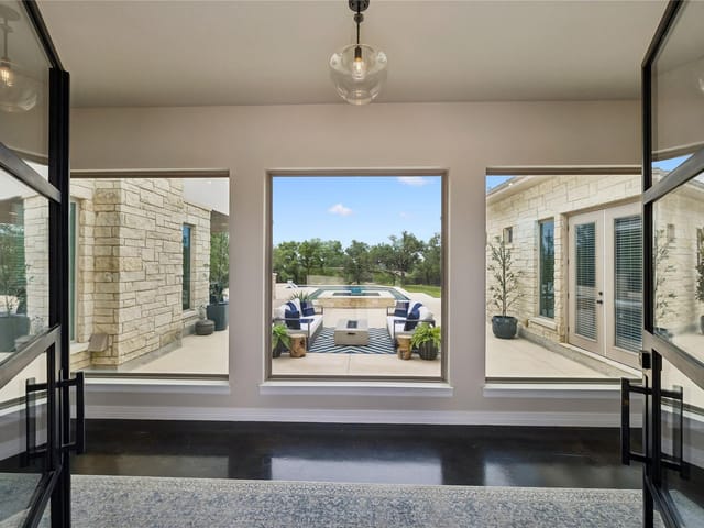 3214 Comal Springs