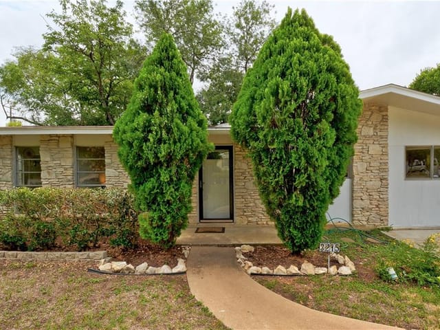 3215 Barton View DR