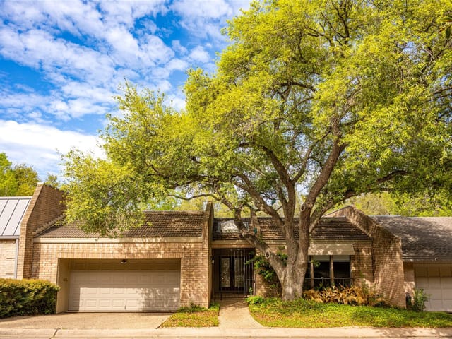 3216 Tarryhollow DR