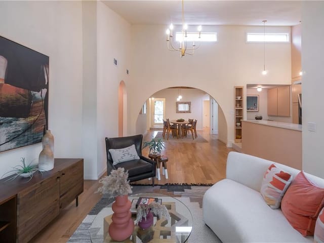 322 Meadow Lea Dr