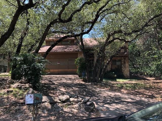 3225 Park Hills Dr