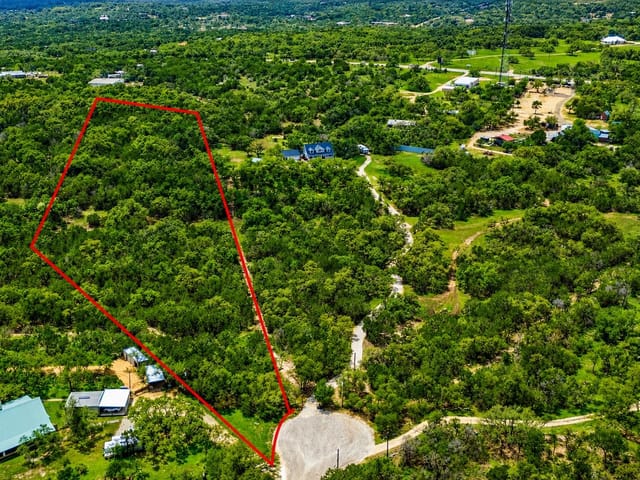 323 Live Oak Hills CT