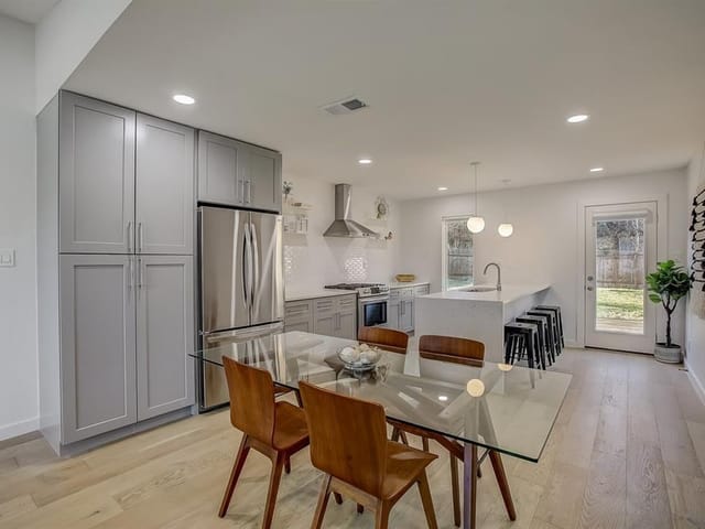 3235 Oak Aly