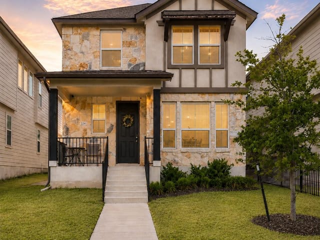 324 Delaware Mountains TER