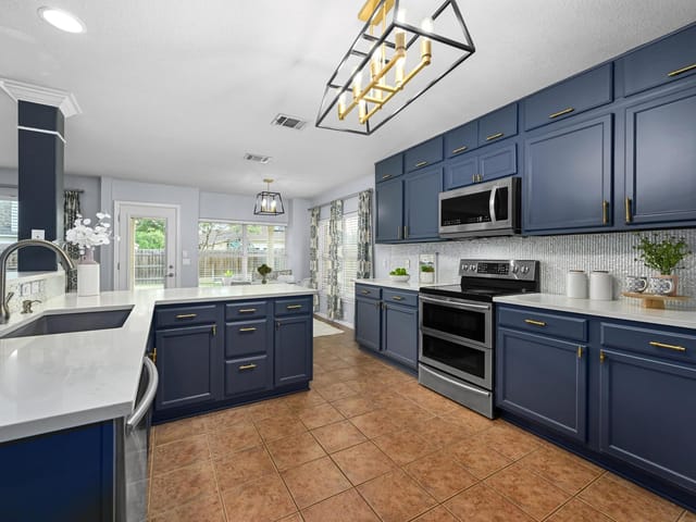 324  King Elder Ln