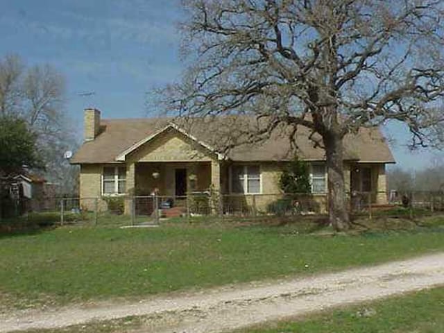 3255 PETTYTOWN RD