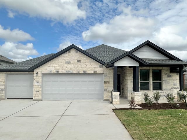 326 Dogvane CIR