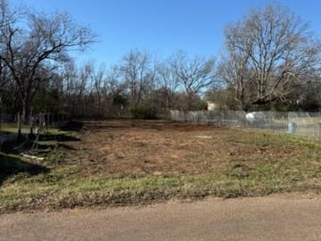 327 HOUSTON ELGIN, TX 78621 St