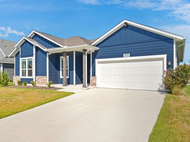 329 Charli CIR