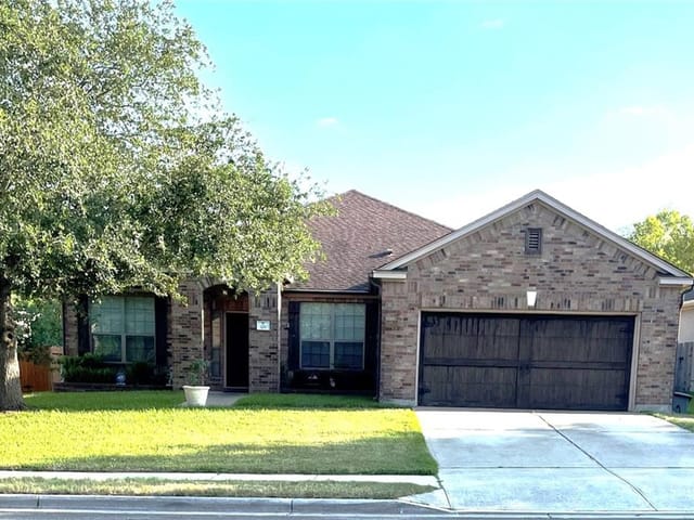329 Island Oak Dr