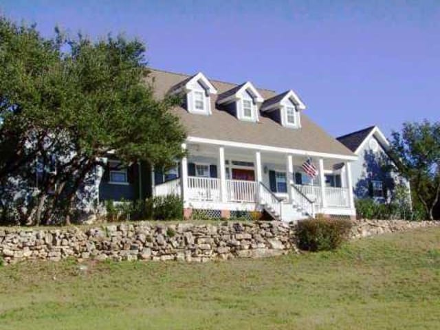 329 S COMMONS FORD RD
