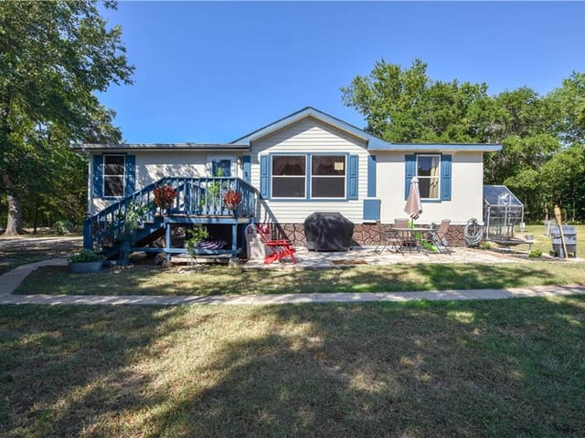 33 Briarwood RD