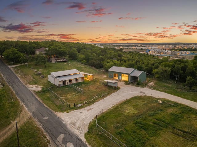 330 County Road 166