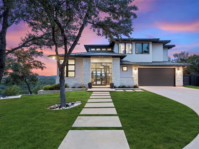 330 King Arthur CT