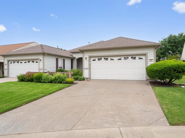 330 Portsmouth Dr