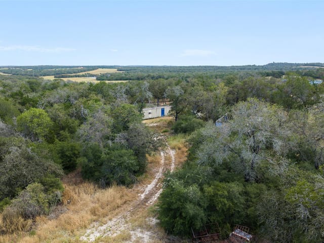 3301 Chuckwagon RD