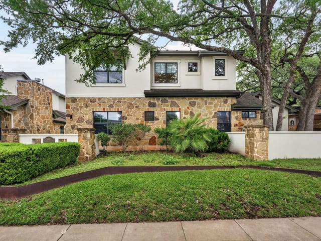 3301 Pecos St Unit #A