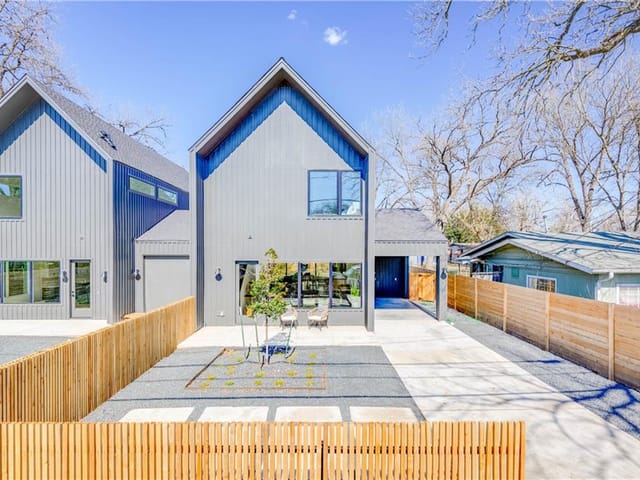 3302 Goodwin Ave Unit #B