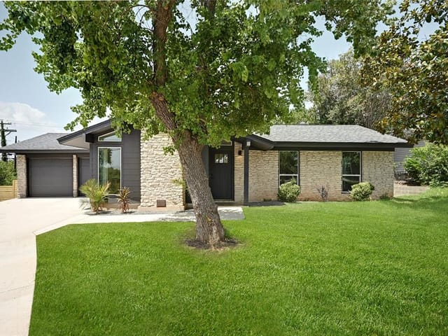 3302 Norwood Hill Rd