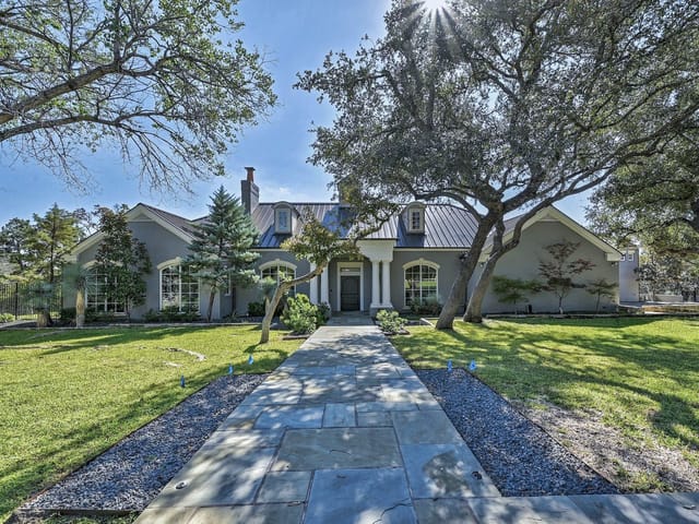 3303 Desert Willow CV