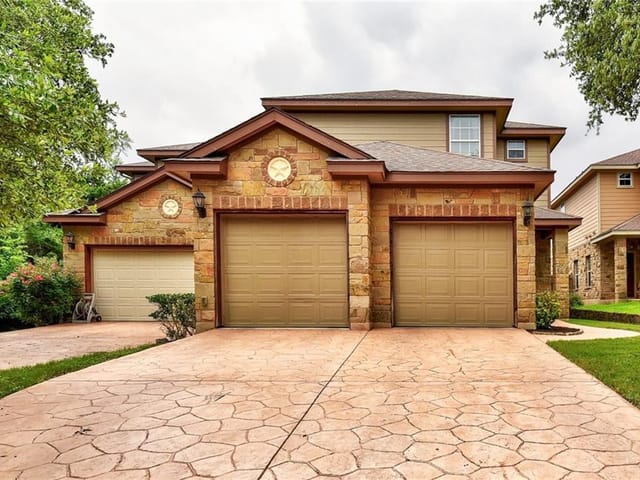 3303 Minnie St Unit #B