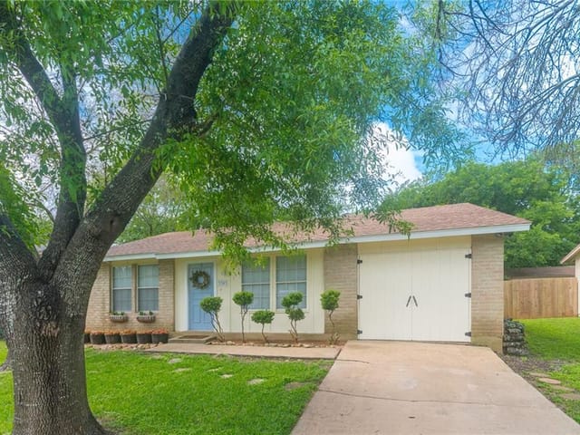 3303 Plantation Rd