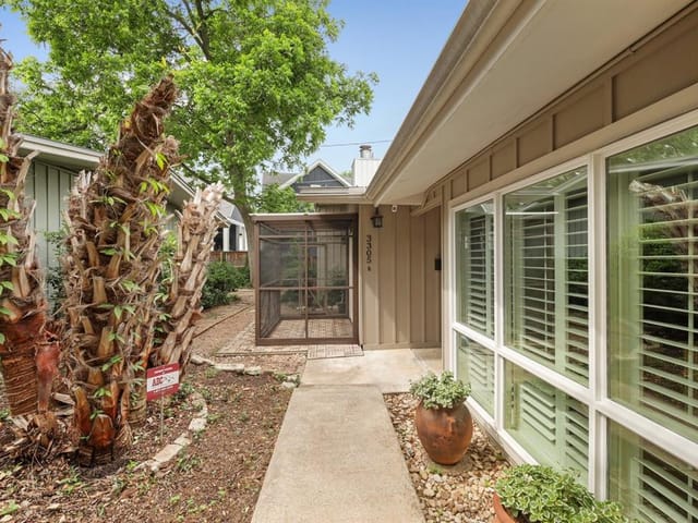3305 Windsor RD Unit #B