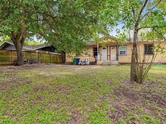 3307 CAROL ANN Dr