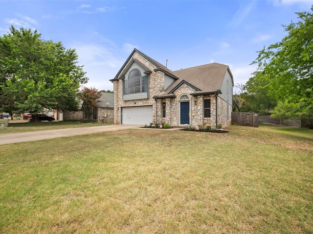 3308 Silk Oak Dr