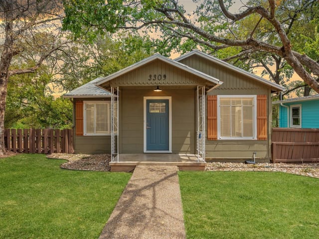 3309 Merrie Lynn Ave