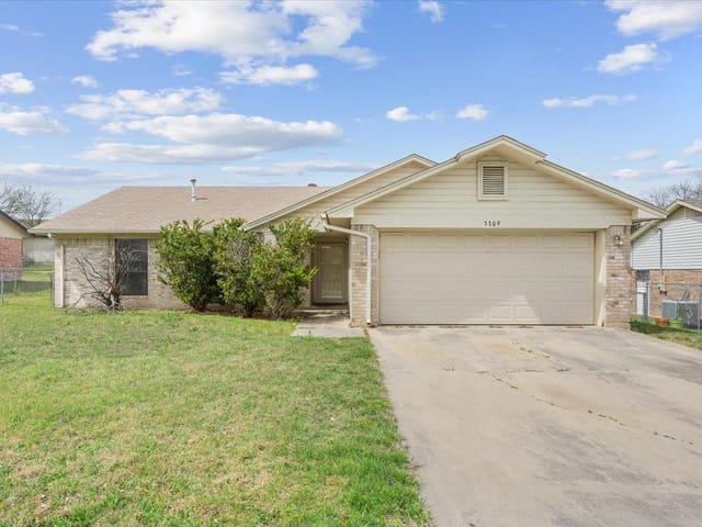 3309 Tallwood DR