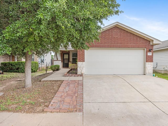 3309 Wickham Ln