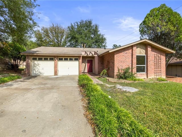3310 Plantation Rd