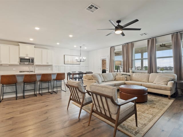 3312 Beryl Woods Ln