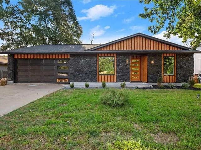 3314 Clarksburg Dr