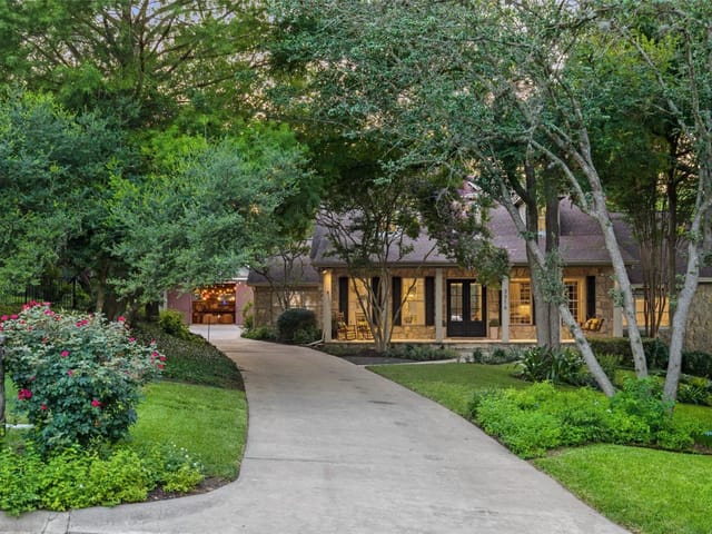 3316 Texas Star Ln