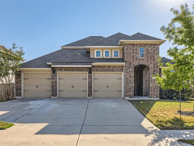 3317 Nighthawk Dive Ln