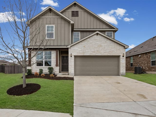 332 Bayberry Cir