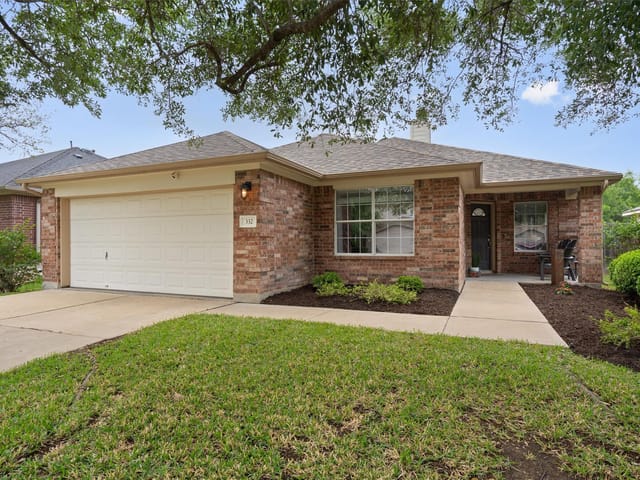332 Hidden Brook Ln